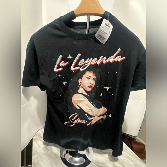 Selena Black Graphic Tee - La Leyenda crop size small - Picture 1 of 4